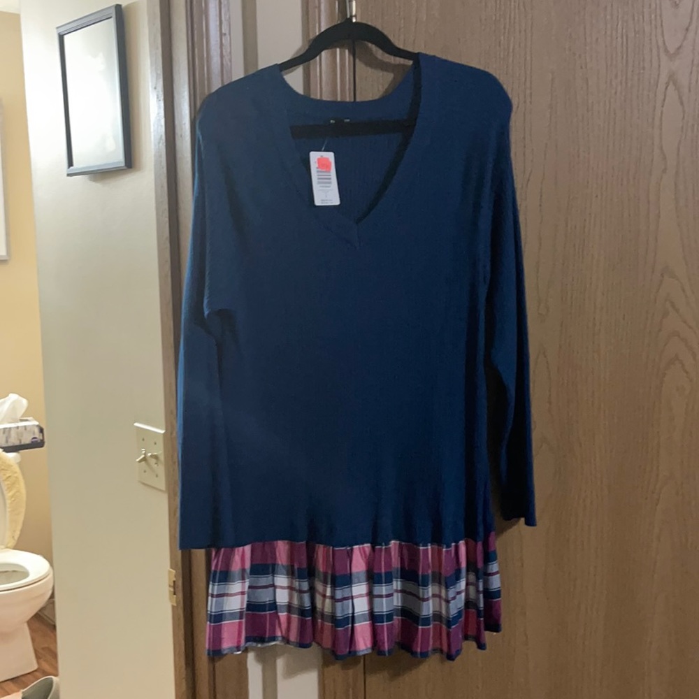 Blue and plaid v-necked sweater